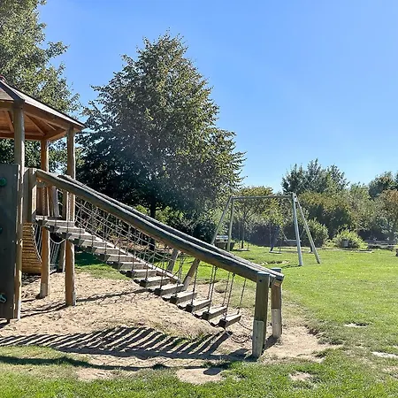 Urlauberdorf Haus 31d Nyaraló *