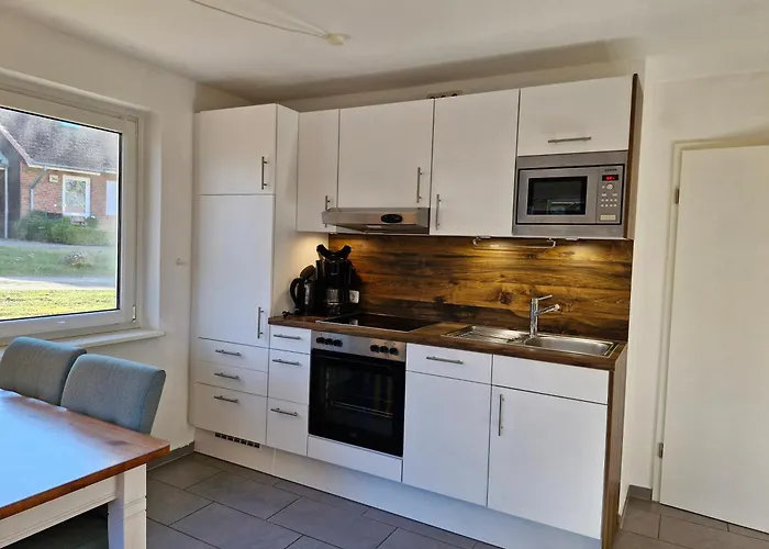 Urlauberdorf Haus 31d Дом отдыха *