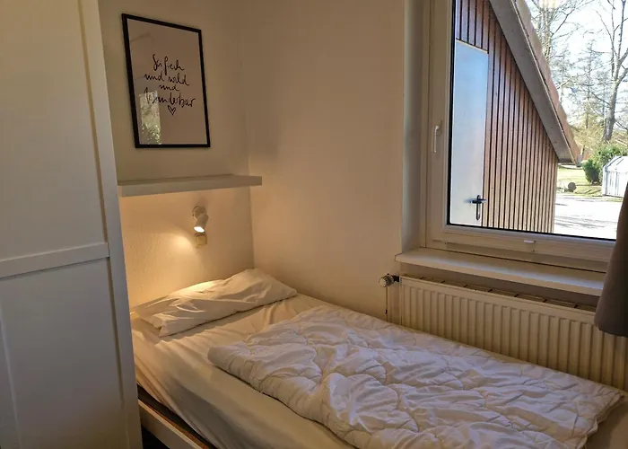 Urlauberdorf Haus 31d Дом отдыха *